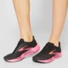 BROOKS Hyperion Tempo - Hardloopschoenen Neutraal - Black Pink Hot Coral