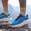 BROOKS Caldera 6 - Trail Hardloopschoenen - Peacoat Atomic Blue Rooibos